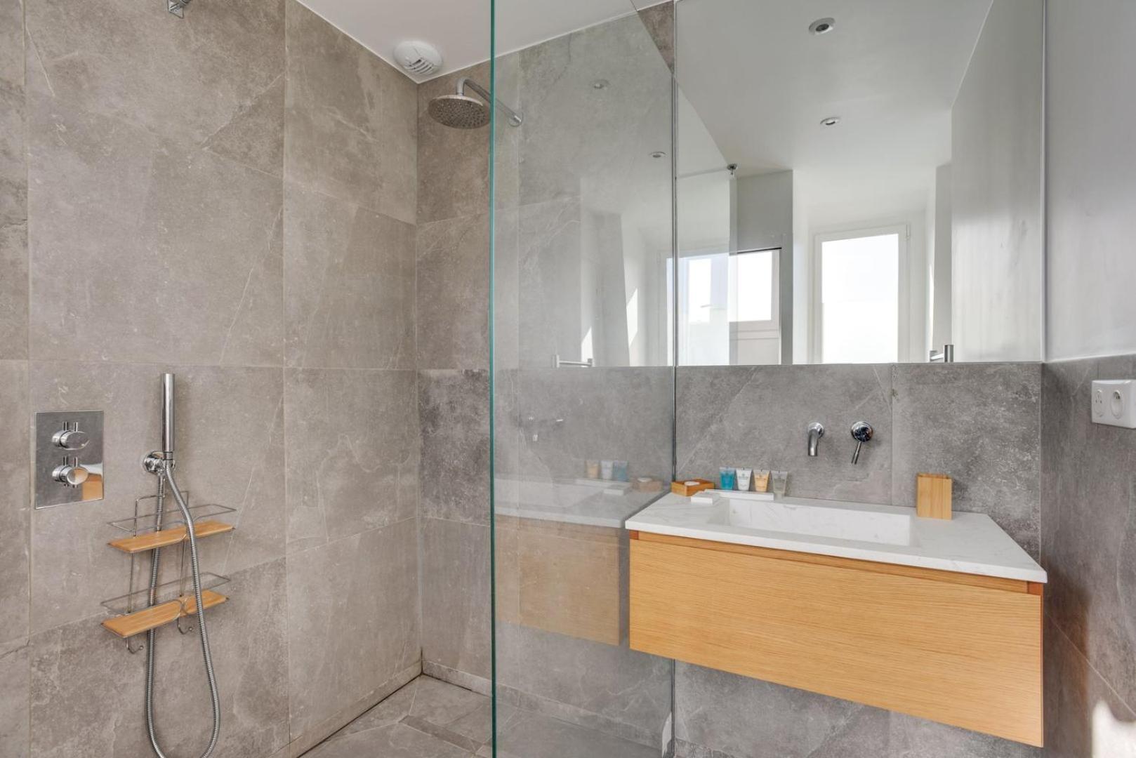 157 Suite Sacha - Superbe Duplex A Paris Exterior photo